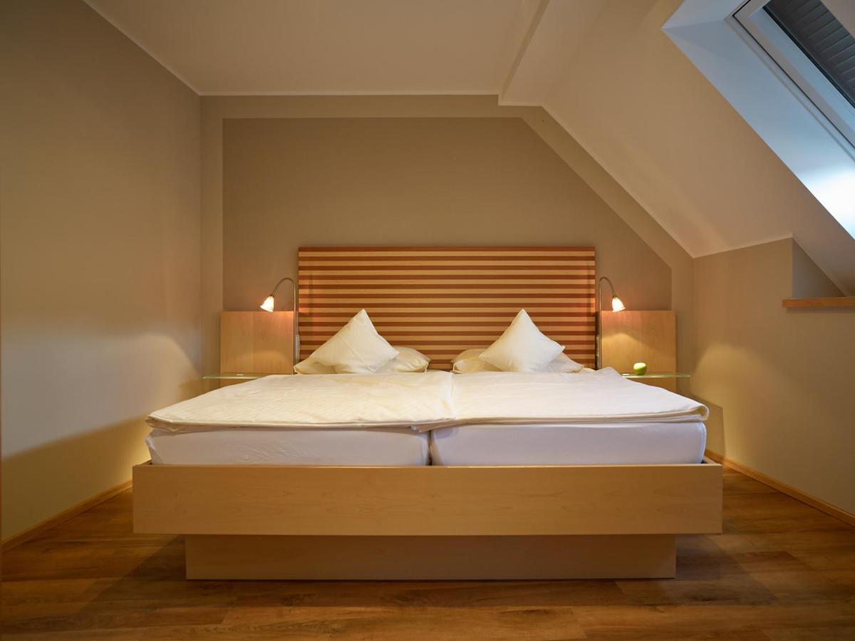 Gaestehaus Ressler Harxheim Luaran gambar