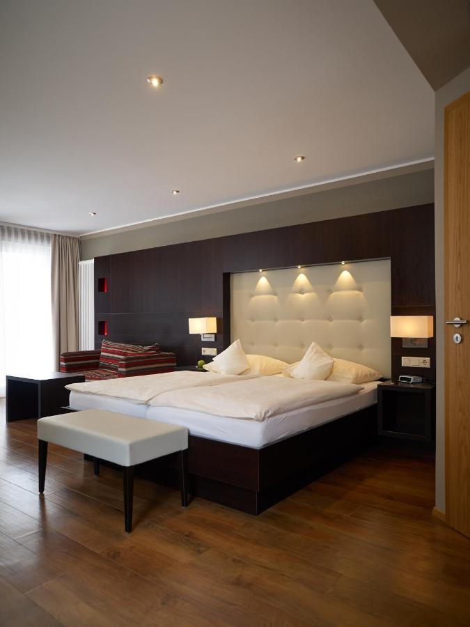 Gaestehaus Ressler Harxheim Luaran gambar