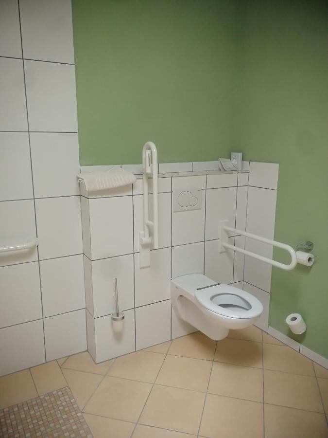 Gaestehaus Ressler Harxheim Luaran gambar