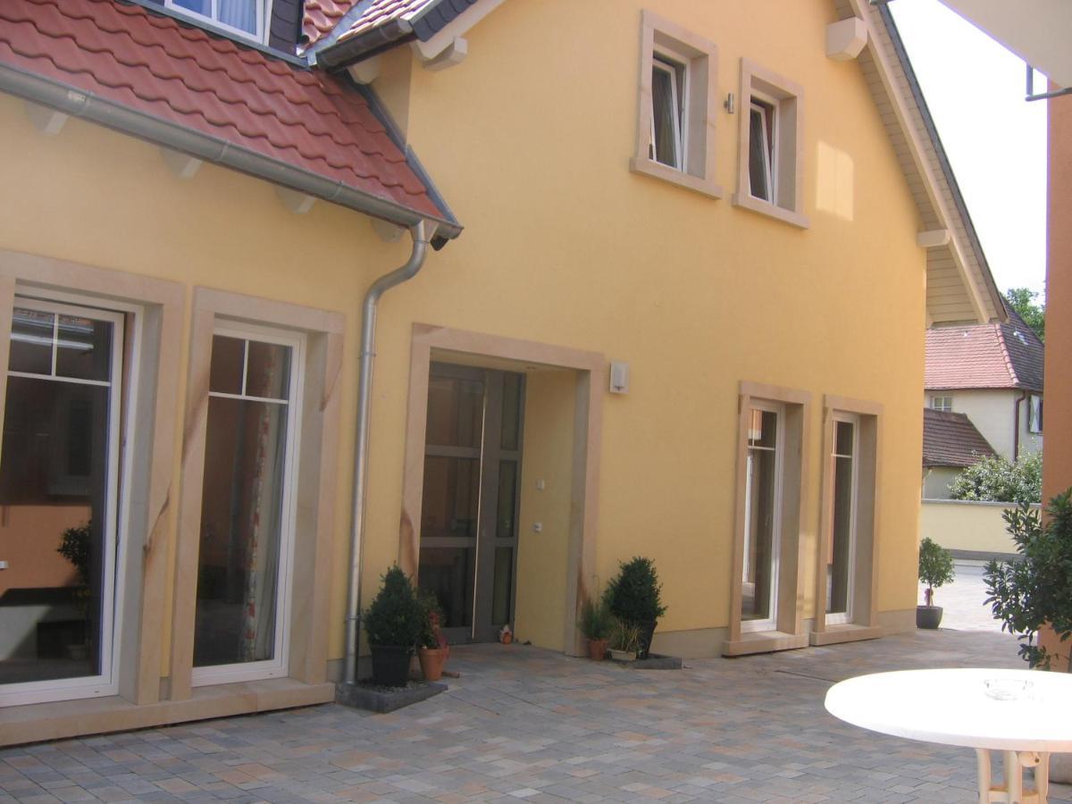 Gaestehaus Ressler Harxheim Luaran gambar